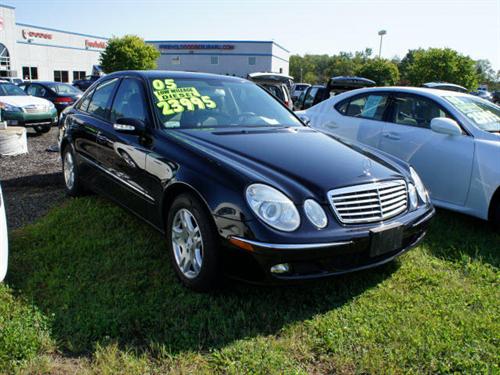 Mercedes-Benz E Class 3.5 SE Coupe 2D Other