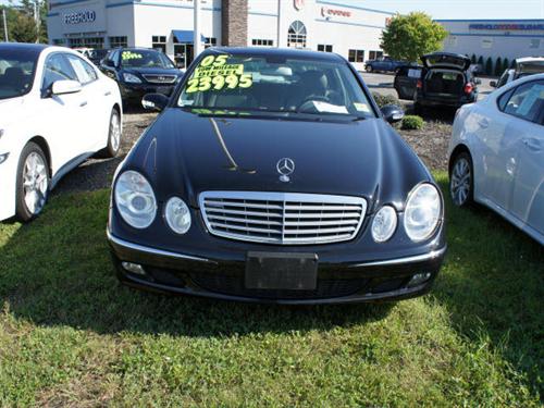 Mercedes-Benz E Class 2005 photo 1