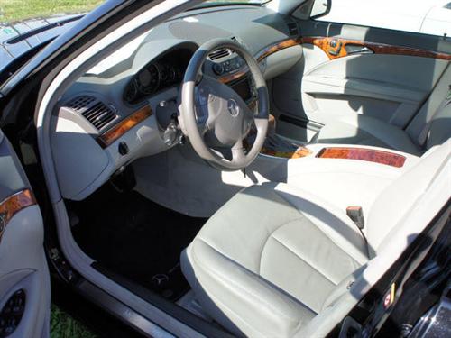 Mercedes-Benz E Class 2005 photo 3