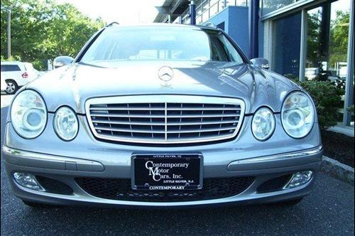 Mercedes-Benz E Class 2005 photo 2