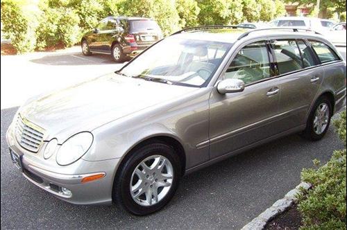 Mercedes-Benz E Class 2005 photo 3