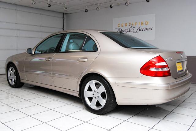 Mercedes-Benz E Class 2005 photo 5