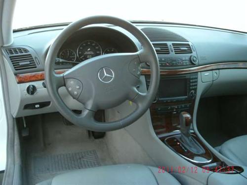 Mercedes-Benz E Class 2005 photo 2