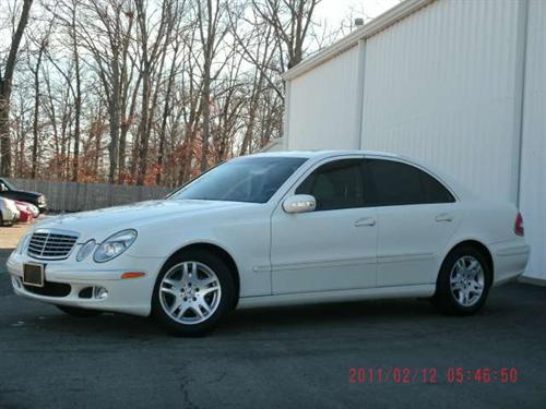 Mercedes-Benz E Class 2005 photo 4