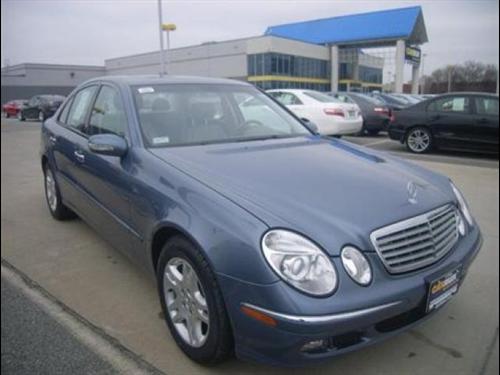 Mercedes-Benz E Class 2005 photo 4