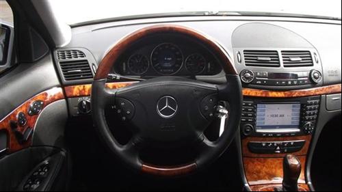 Mercedes-Benz E Class 2005 photo 1