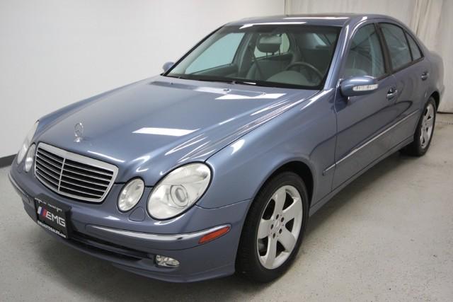 Mercedes-Benz E Class 2005 photo 1