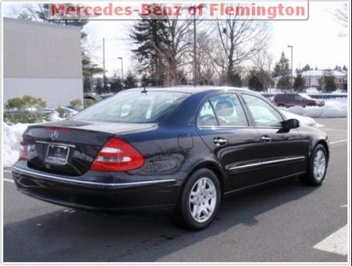 Mercedes-Benz E Class 2005 photo 2
