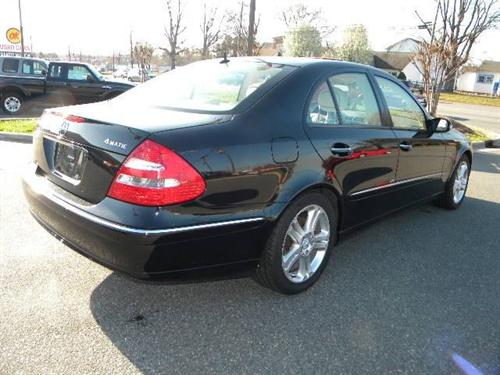 Mercedes-Benz E Class 2005 photo 1