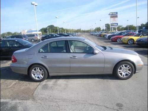 Mercedes-Benz E Class 2005 photo 1