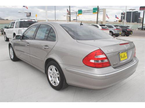 Mercedes-Benz E Class 2005 photo 5