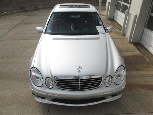 Mercedes-Benz E Class 2005 photo 2
