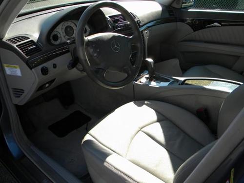 Mercedes-Benz E Class 2005 photo 1