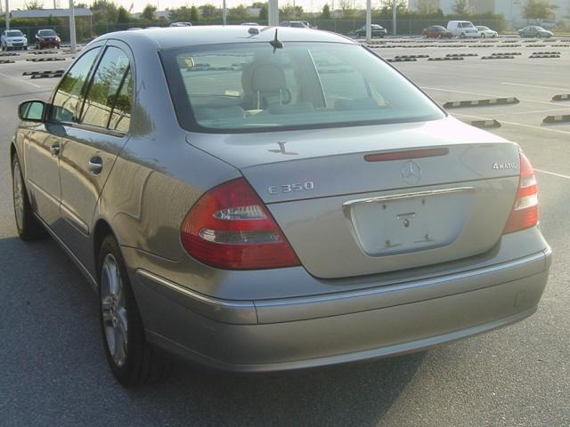 Mercedes-Benz E Class GLS TDi Diesel Sedan