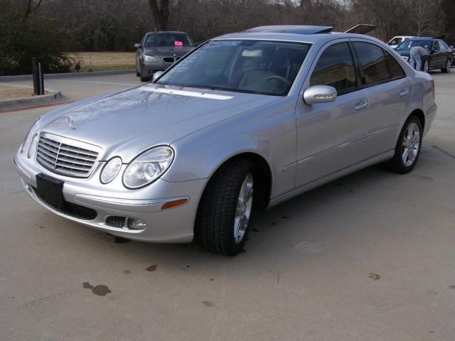 Mercedes-Benz E Class 2006 photo 1