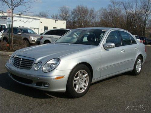 Mercedes-Benz E Class 3.5 SE Coupe 2D Other