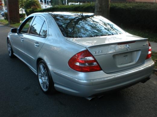 Mercedes-Benz E Class 2006 photo 2