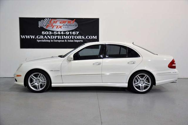Mercedes-Benz E Class 2006 photo 1
