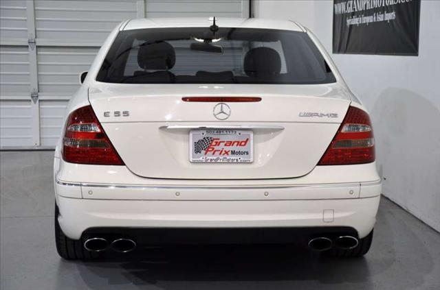 Mercedes-Benz E Class 2006 photo 3