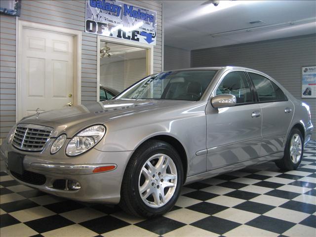 Mercedes-Benz E Class 2006 photo 2