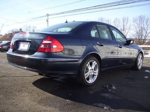 Mercedes-Benz E Class 2006 photo 4