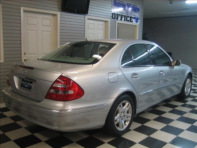 Mercedes-Benz E Class 2006 photo 1