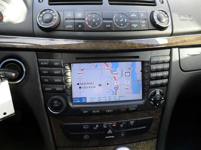 Mercedes-Benz E Class 2006 photo 2