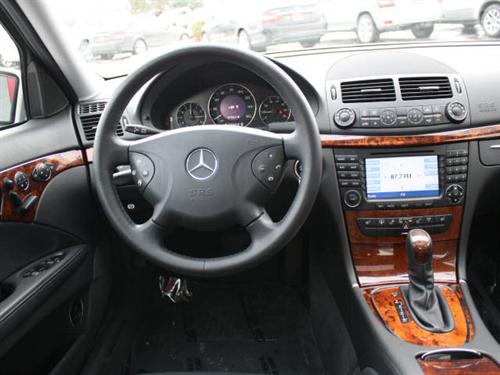Mercedes-Benz E Class 2006 photo 4