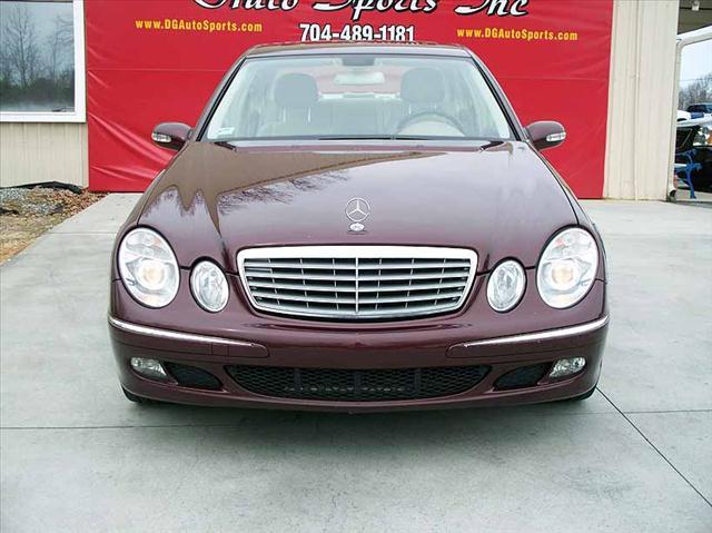 Mercedes-Benz E Class 2006 photo 1