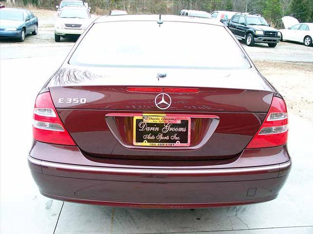Mercedes-Benz E Class 2006 photo 3