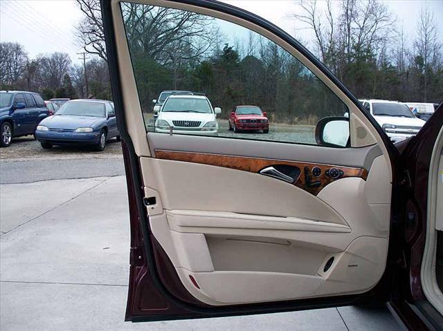 Mercedes-Benz E Class 2006 photo 5
