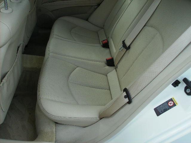 Mercedes-Benz E Class 2006 photo 3