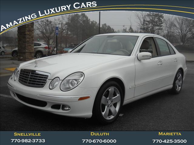 Mercedes-Benz E Class Hemi-slt Sedan