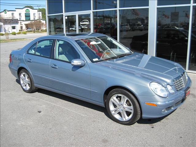 Mercedes-Benz E Class 2006 photo 1