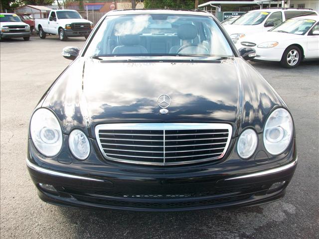 Mercedes-Benz E Class 2006 photo 1