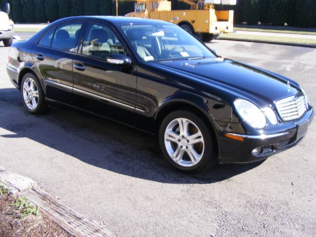 Mercedes-Benz E Class 2006 photo 3