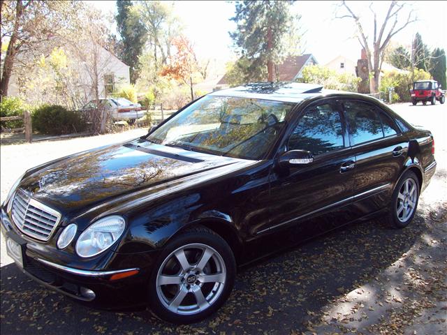 Mercedes-Benz E Class 2006 photo 1