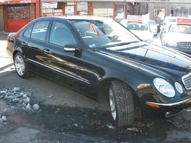 Mercedes-Benz E Class 2006 photo 3