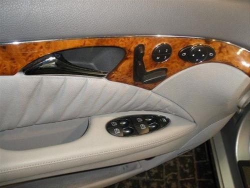 Mercedes-Benz E Class 2006 photo 2