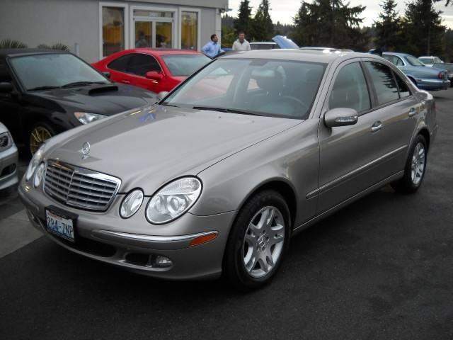 Mercedes-Benz E Class 2006 photo 2
