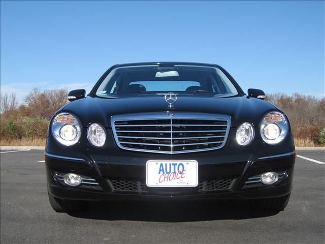 Mercedes-Benz E Class 2007 photo 1
