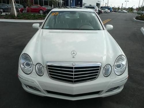 Mercedes-Benz E Class 2007 photo 1