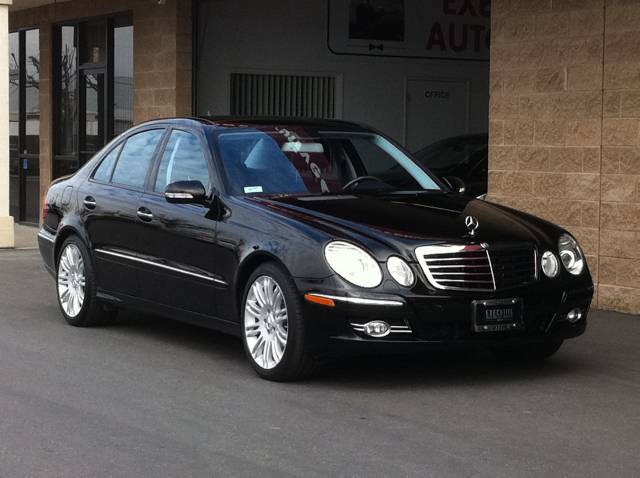 Mercedes-Benz E Class 2007 photo 1