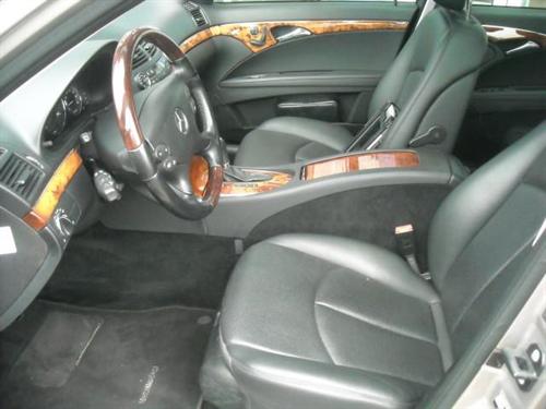 Mercedes-Benz E Class 2007 photo 2