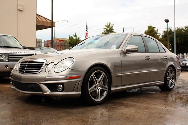 Mercedes-Benz E Class 2007 photo 1