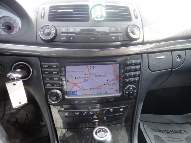 Mercedes-Benz E Class 2007 photo 1