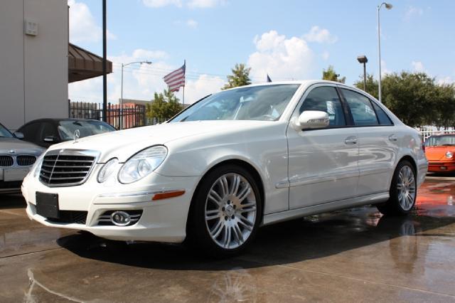 Mercedes-Benz E Class 2007 photo 1