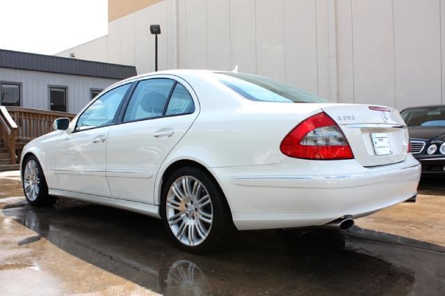 Mercedes-Benz E Class 2007 photo 5