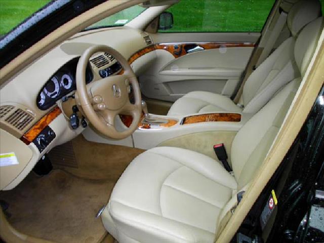 Mercedes-Benz E Class 2007 photo 4