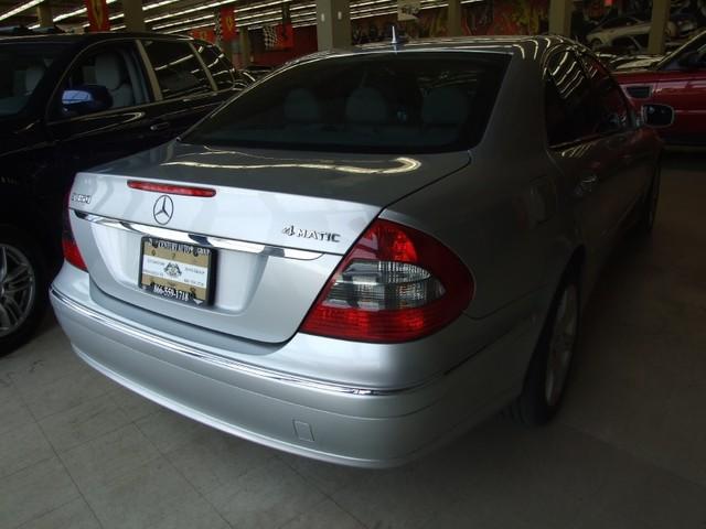 Mercedes-Benz E Class 2007 photo 5